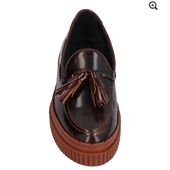TOD’S Tasseled Glossed-Leather Loafers - Picture 3 of 14